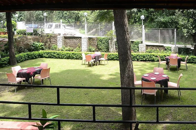 Oyo 22122 Hotel Falcon Crest Shimla